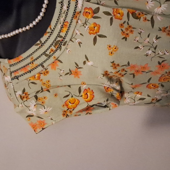 DANIEL RAINN Petite Small floral blouse nwt - Picture 3 of 6